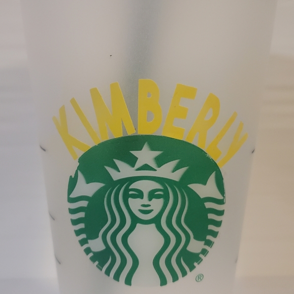 Harry Styles Golden tumbler - Picture 3 of 4